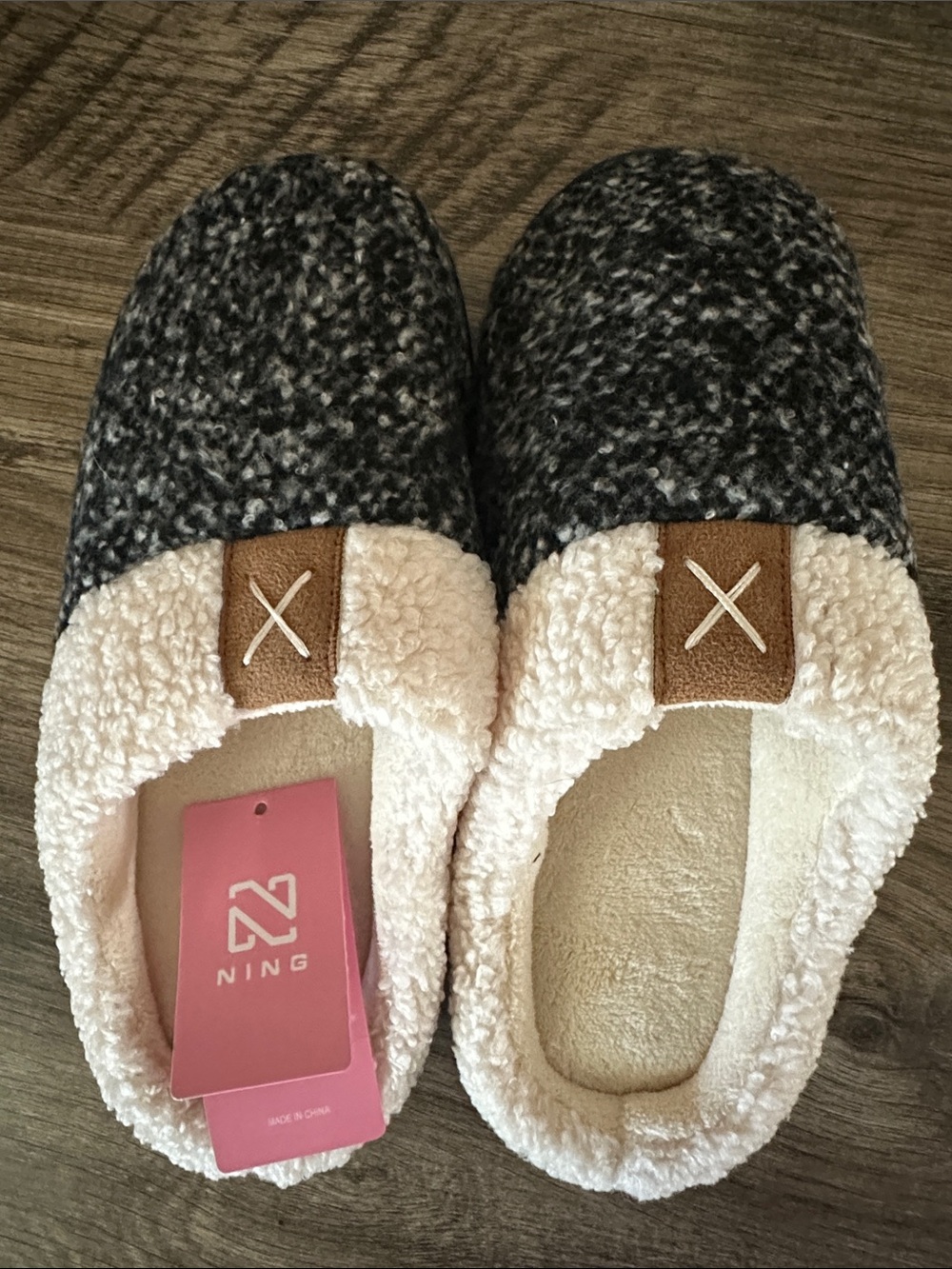 Women's Ning Cozy Memory Foam Slippers (Size 9 40/41)